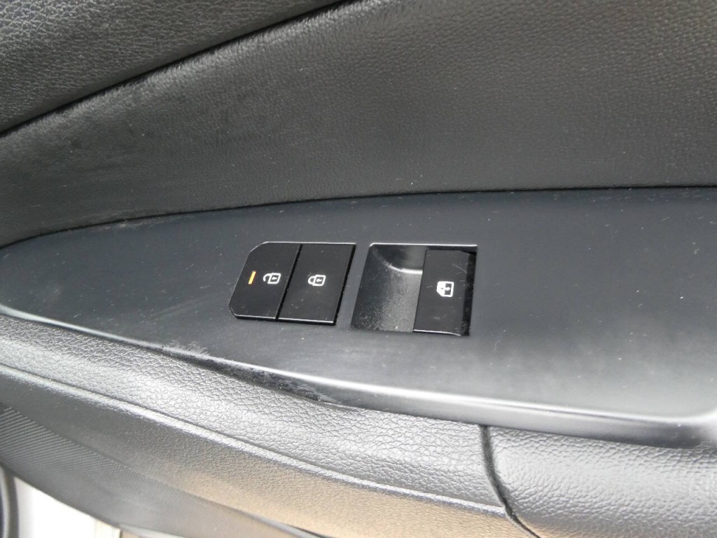 2026 Kia Sportage Image 37