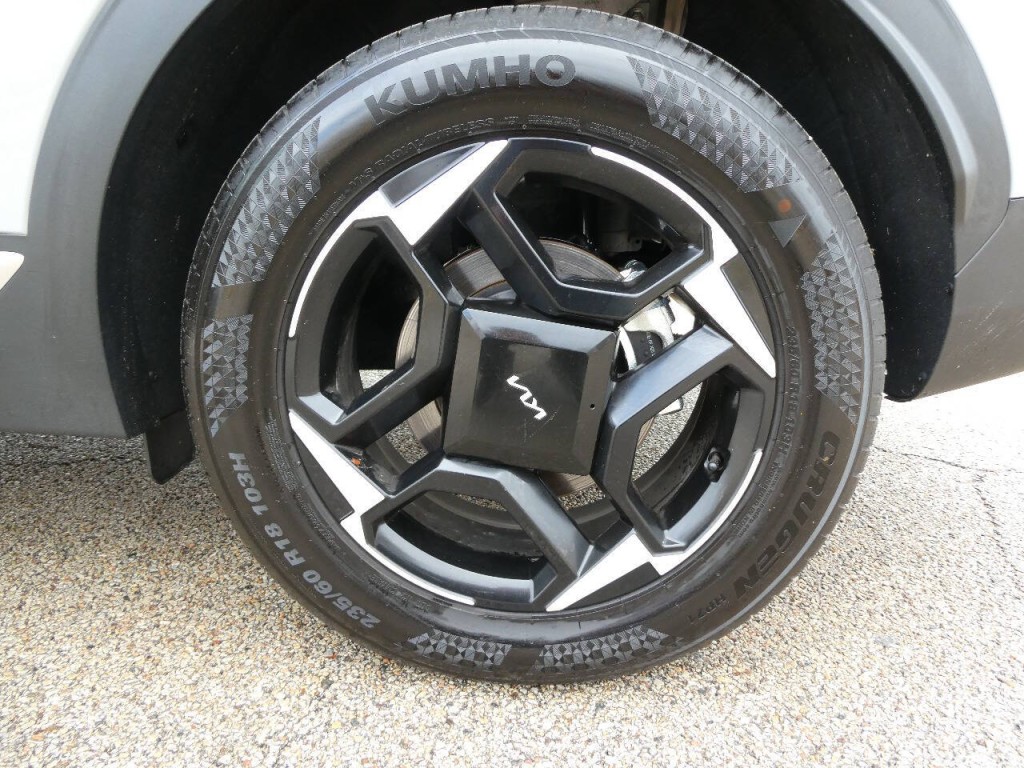 2026 Kia Sportage Image 40