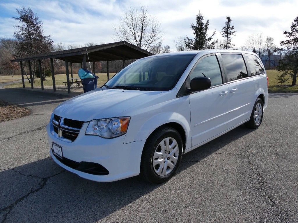 2015 Dodge Grand Caravan Image 1