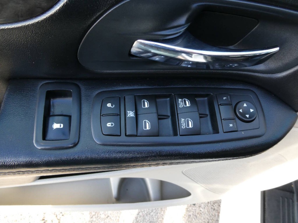 2015 Dodge Grand Caravan Image 22