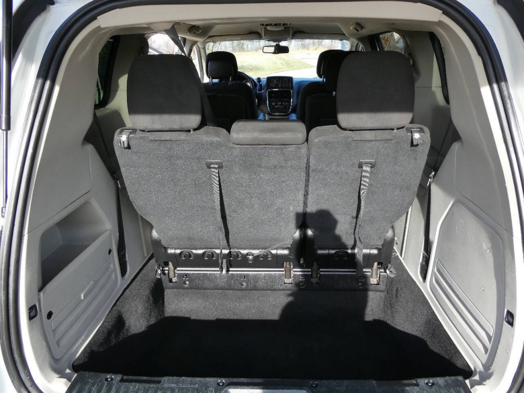 2015 Dodge Grand Caravan Image 25
