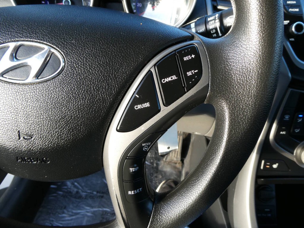 2014 Hyundai Elantra Image 13