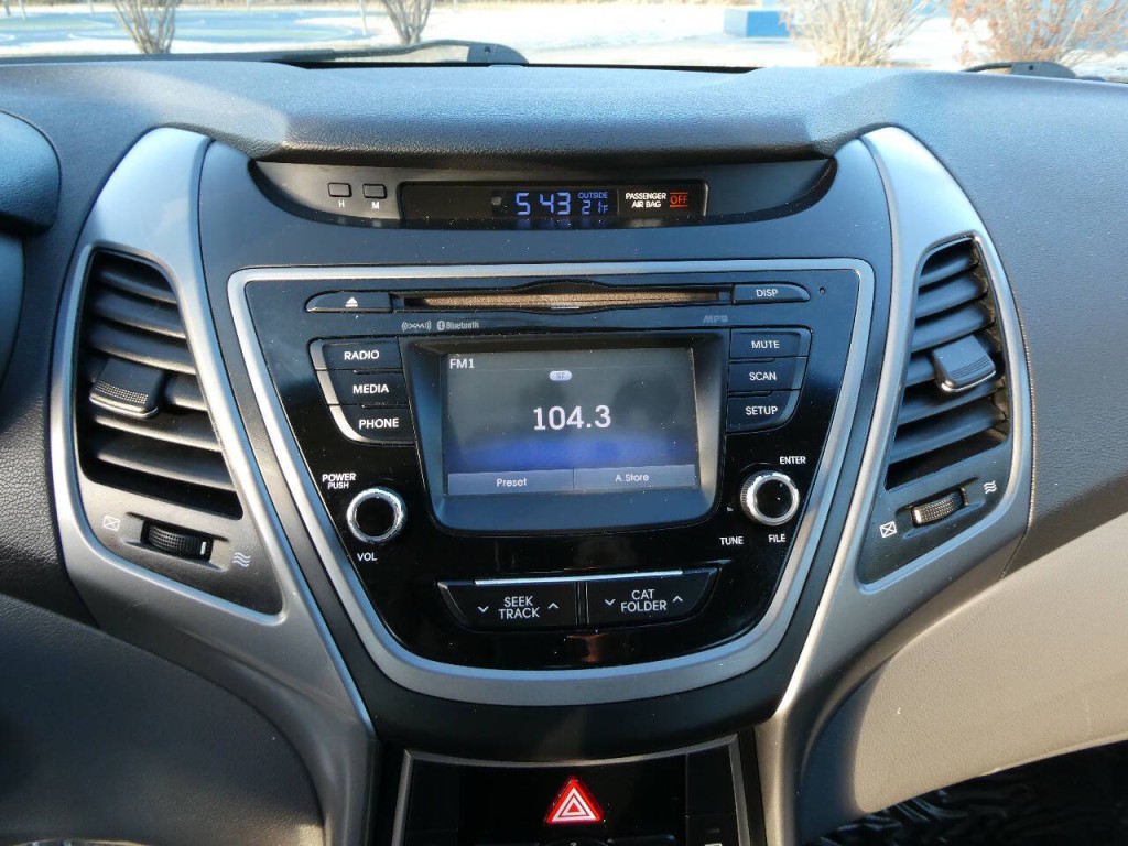 2014 Hyundai Elantra Image 16