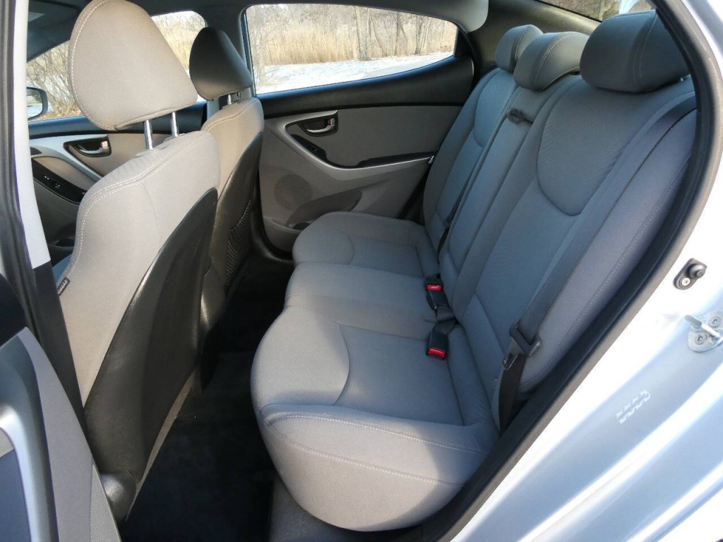2014 Hyundai Elantra Image 23