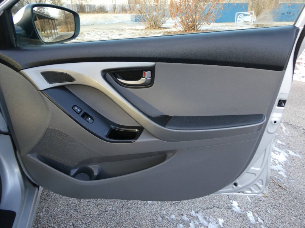 2014 Hyundai Elantra Image 28