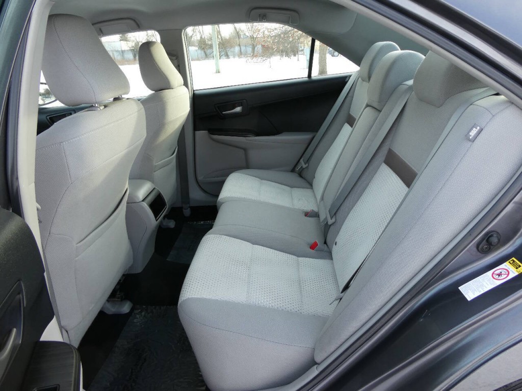 2014 Toyota Camry Image 21