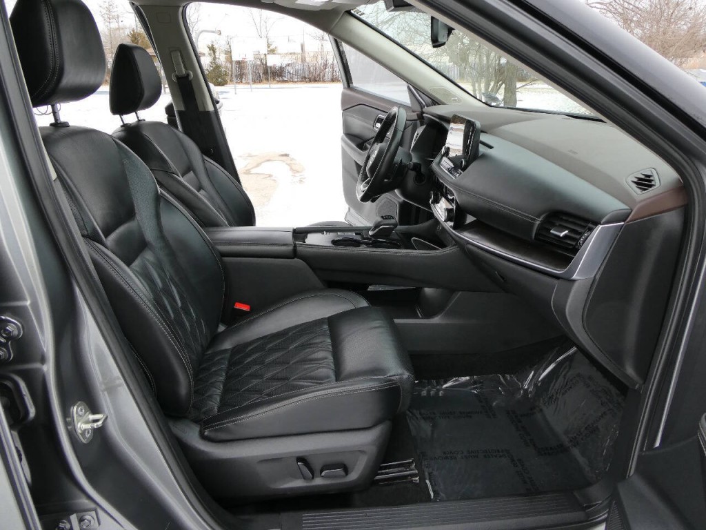 2021 Nissan Rogue Image 30