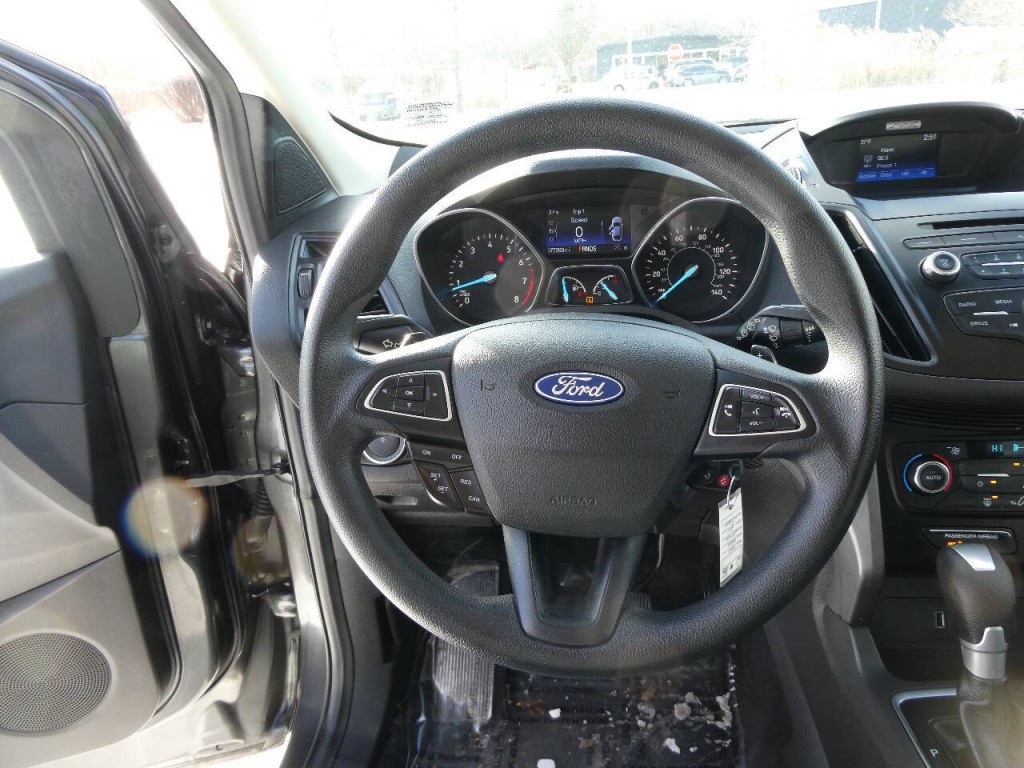 2017 Ford Escape Image 11