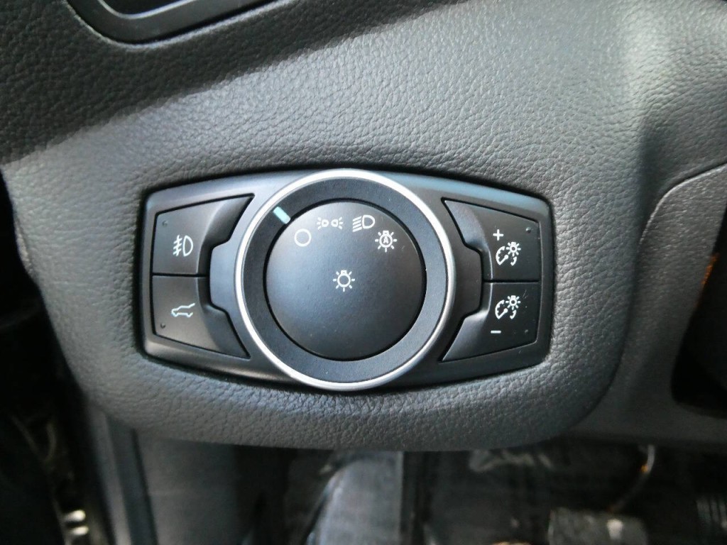 2017 Ford Escape Image 21