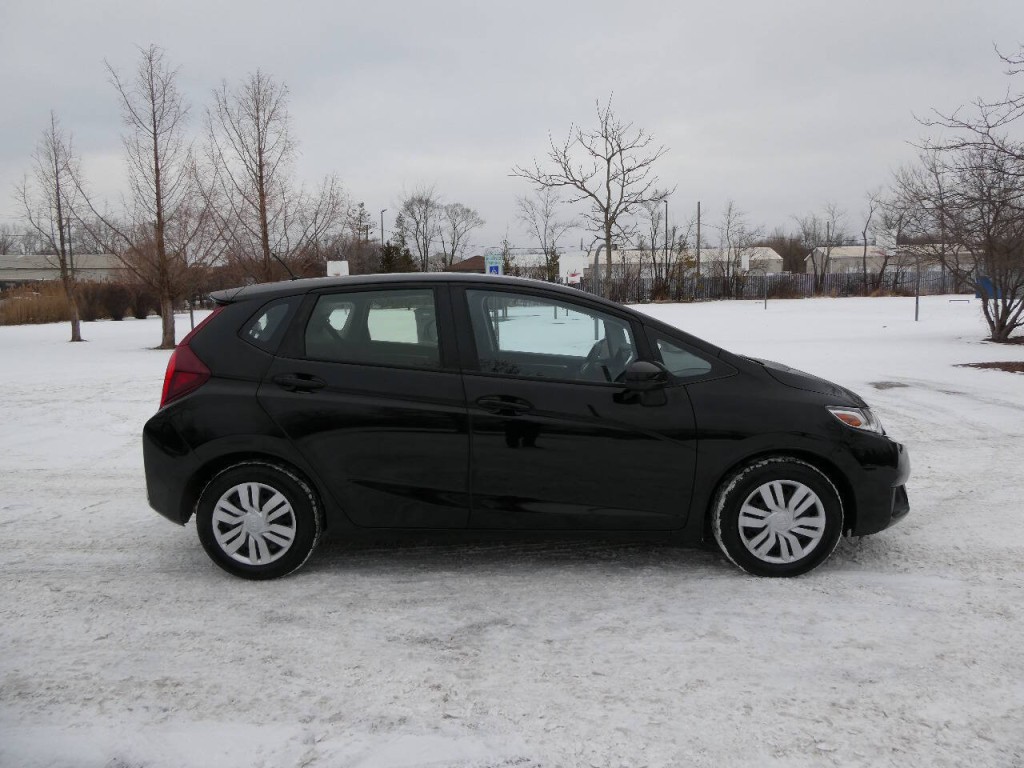2016 Honda Fit Image 4