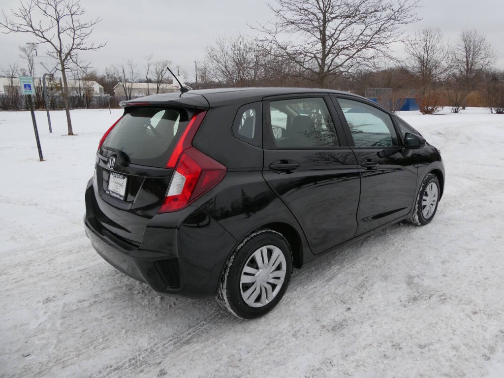 2016 Honda Fit Image 5
