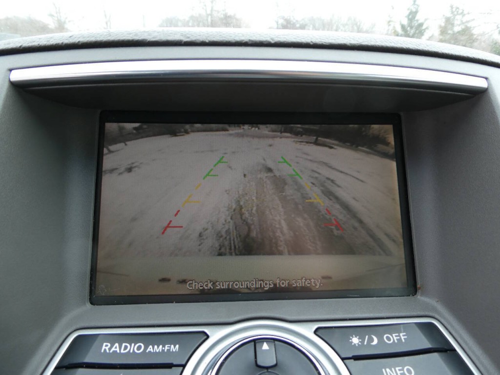 2011 INFINITI G25 Image 15