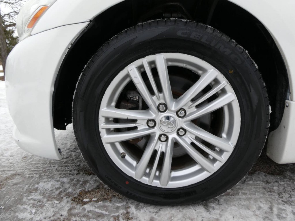 2011 INFINITI G25 Image 27