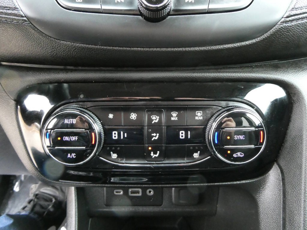 2020 Buick Enclave Image 18