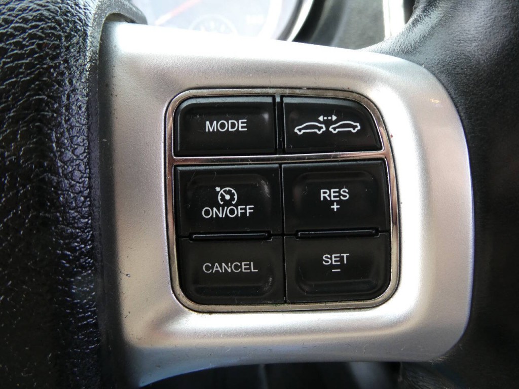 2011 Dodge Durango Image 13