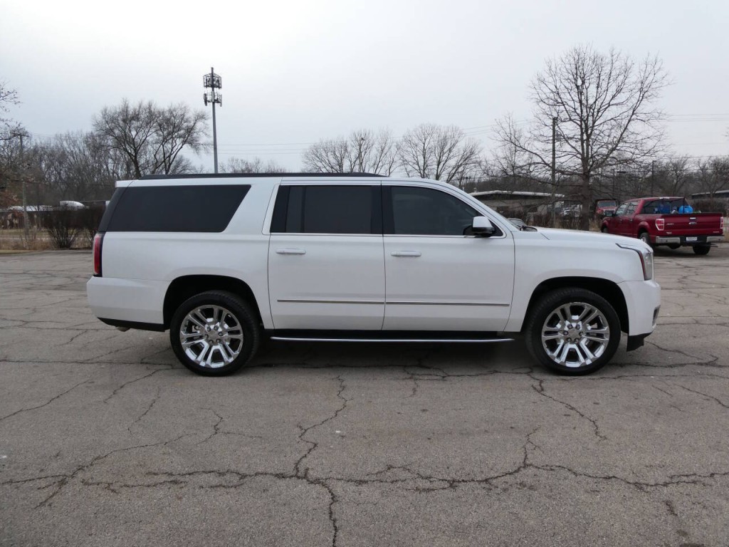 2019 GMC Yukon Image 4