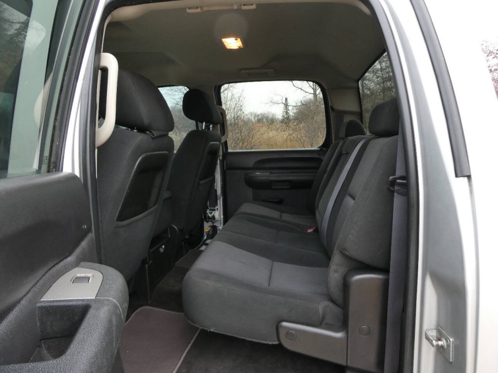2011 Chevrolet Silverado 1500 Image 21