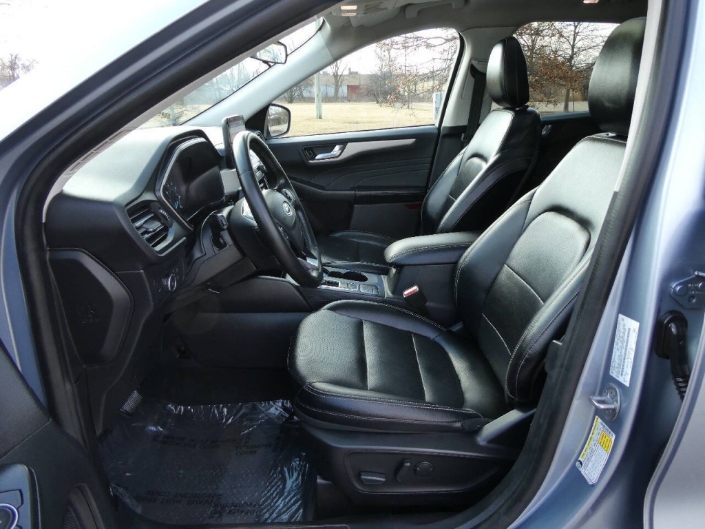 2022 Ford Escape Image 9