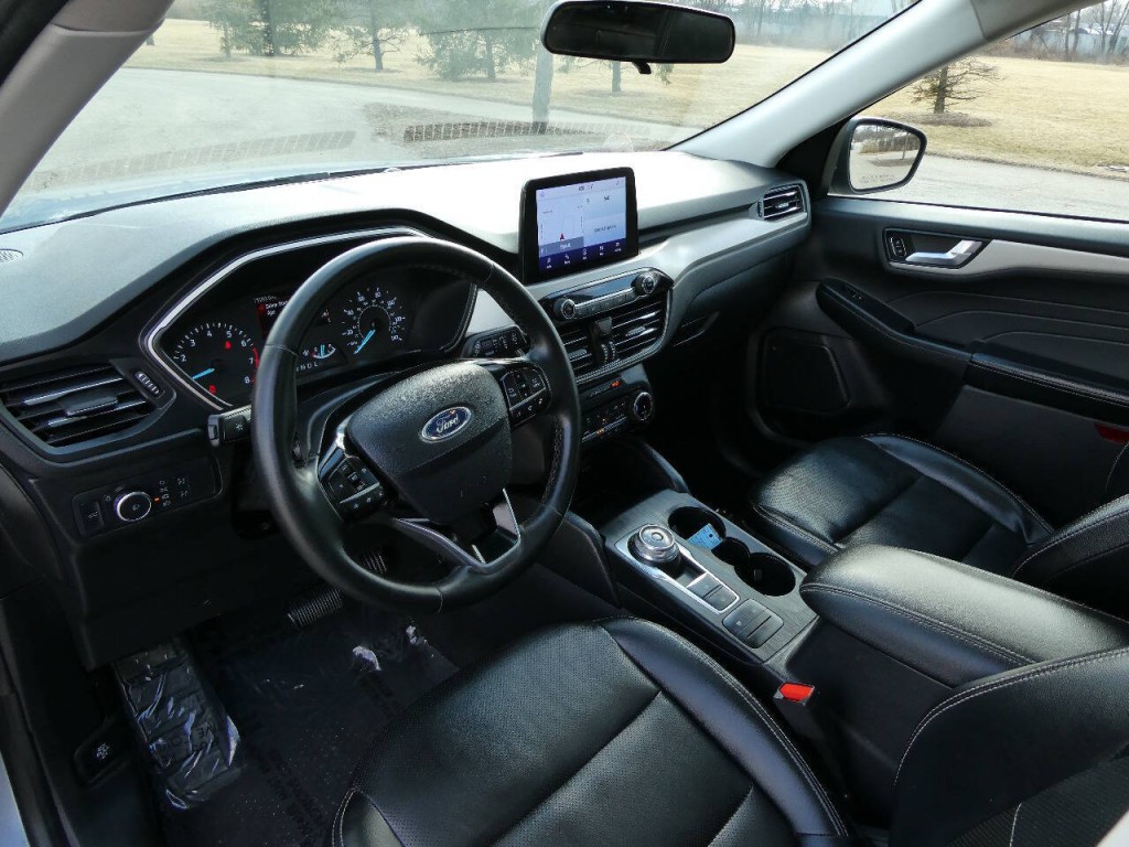 2022 Ford Escape Image 10