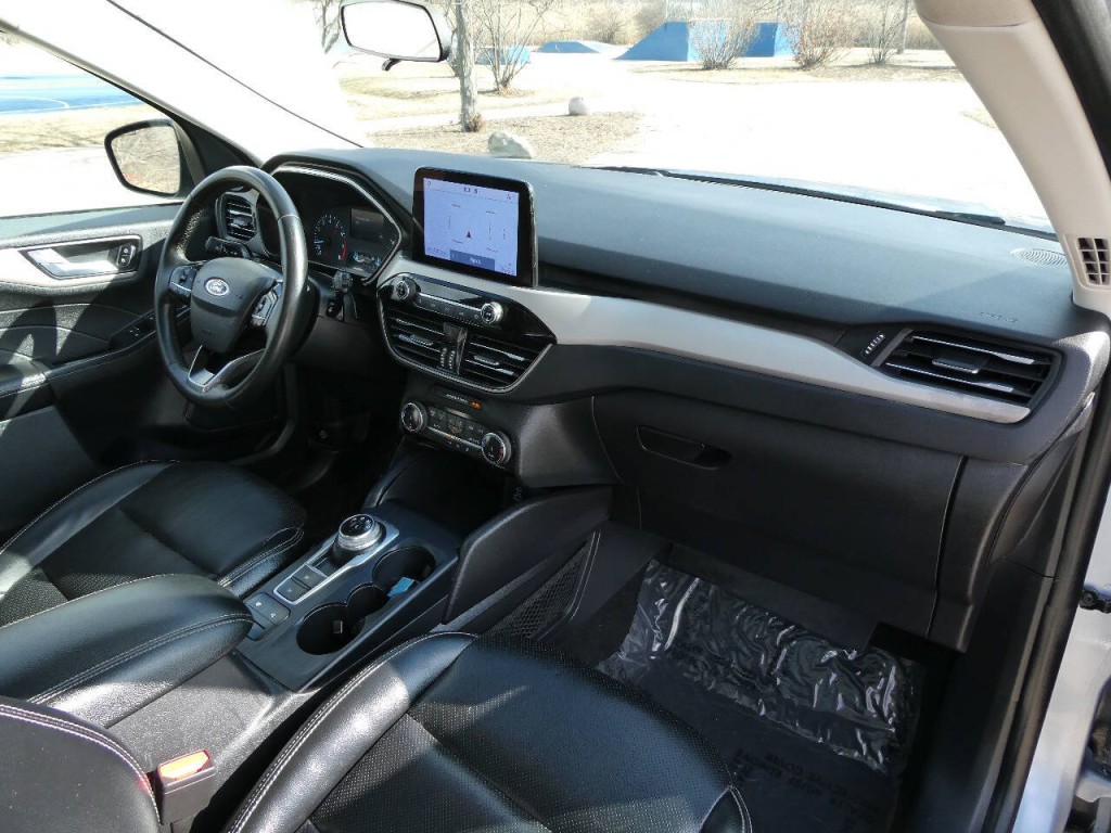 2022 Ford Escape Image 28