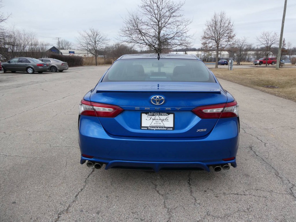 2019 Toyota Camry Image 6