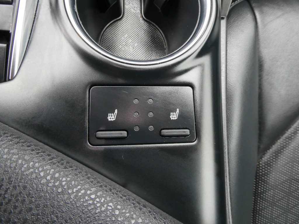 2019 Toyota Camry Image 22