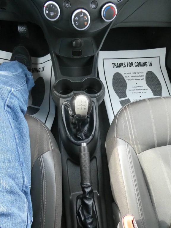 2014 Chevrolet Spark Image 17