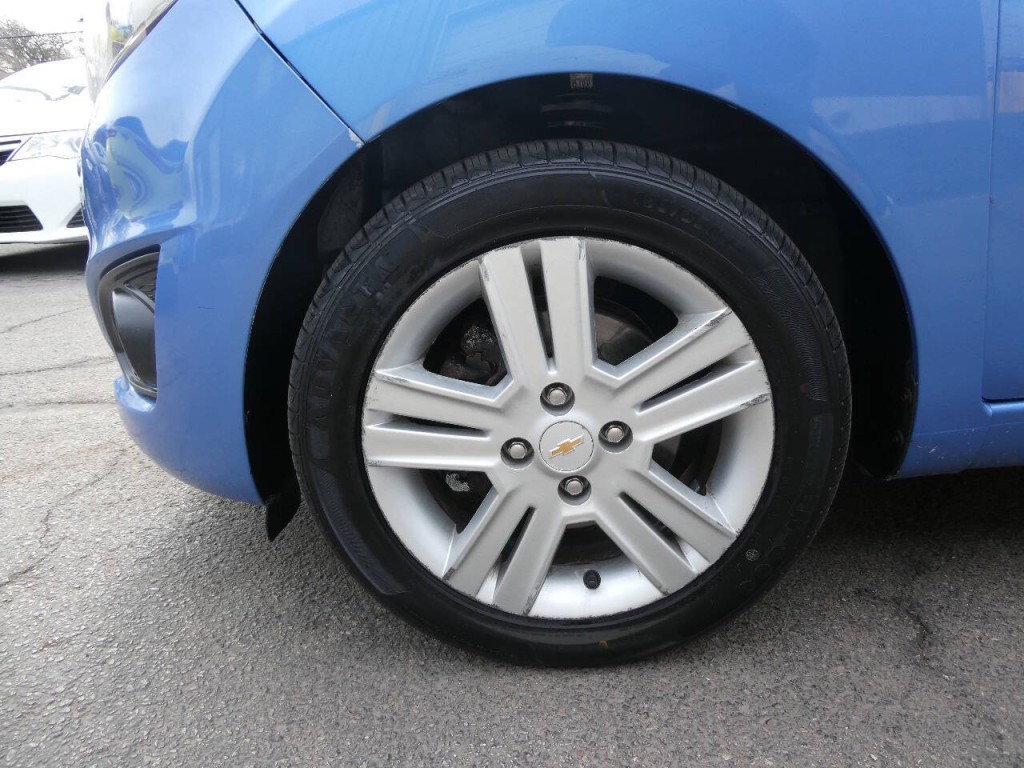 2014 Chevrolet Spark Image 27