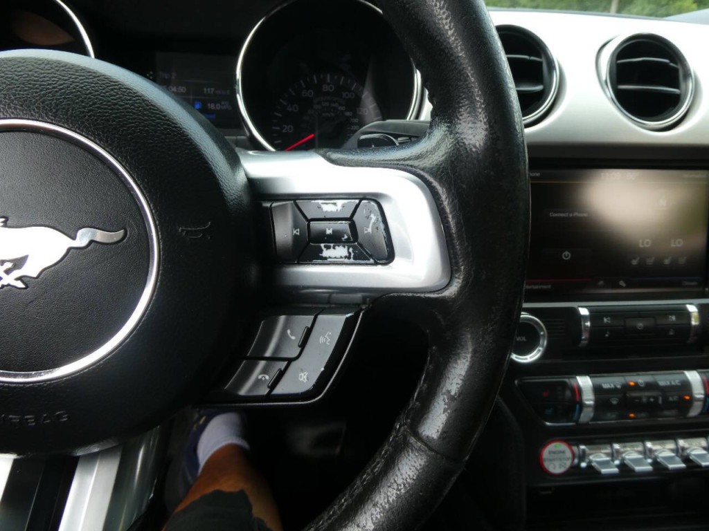 2015 Ford Mustang Image 12