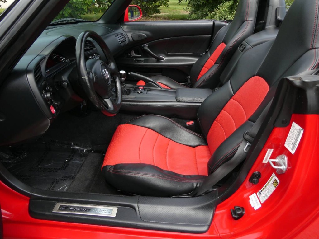 2006 Honda S2000 Image 12