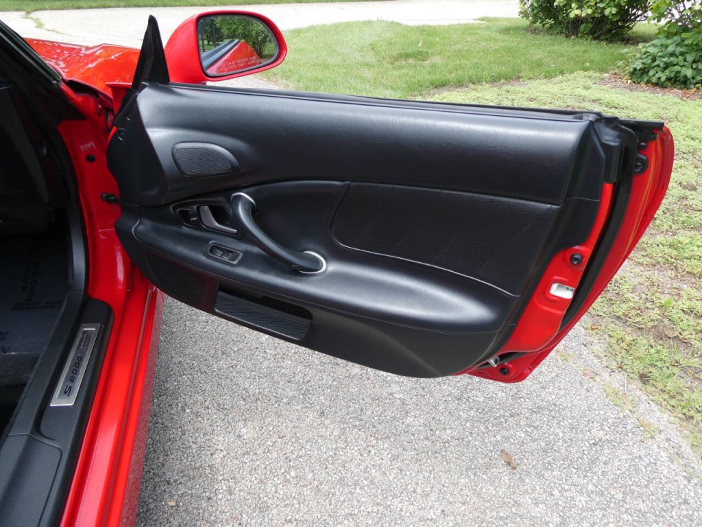 2006 Honda S2000 Image 28