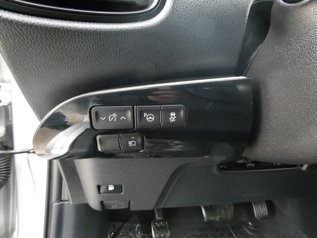 2021 Toyota Prius Image 21