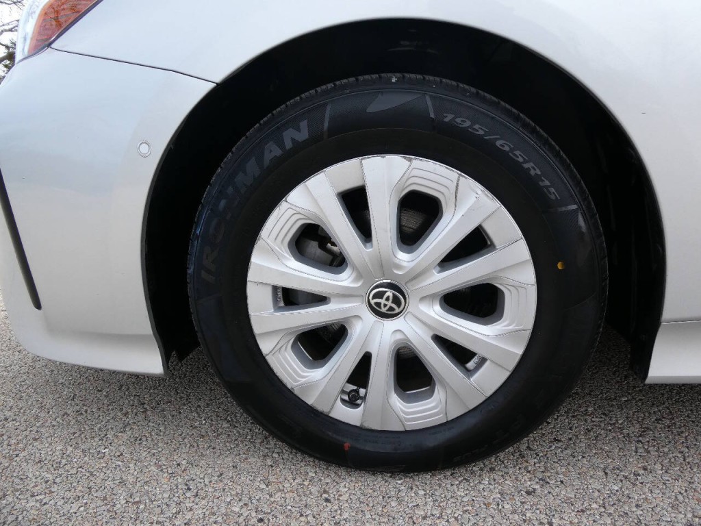 2021 Toyota Prius Image 32