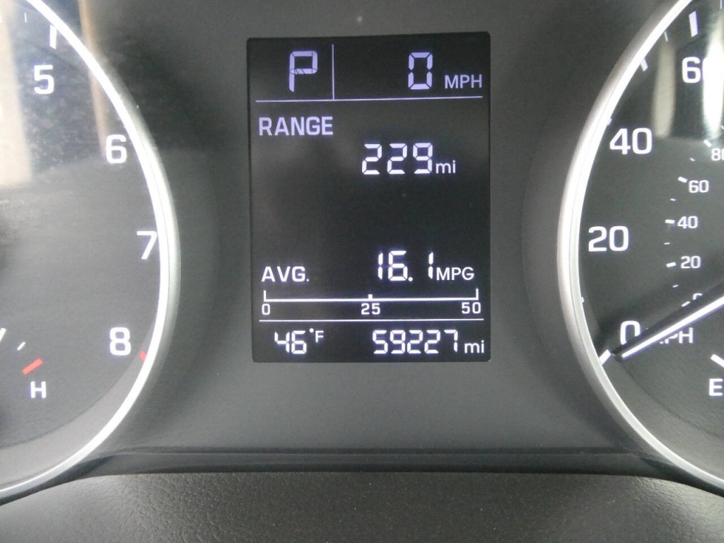 2017 Hyundai Elantra Image 15