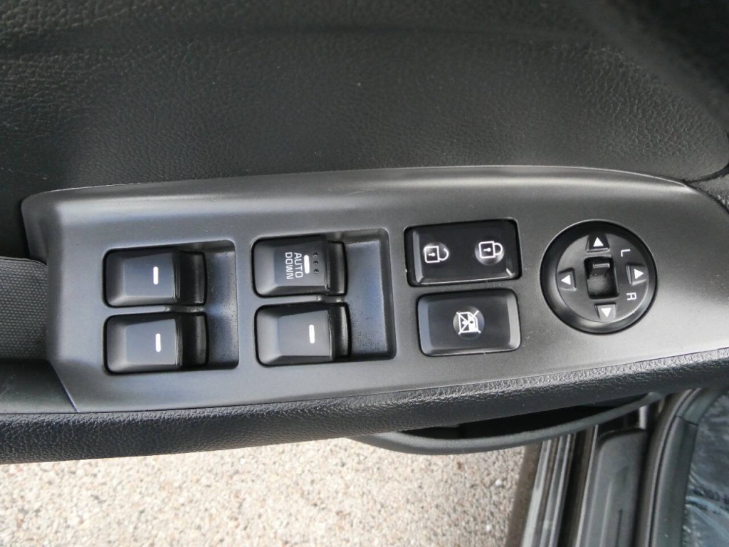 2017 Kia Forte Image 23