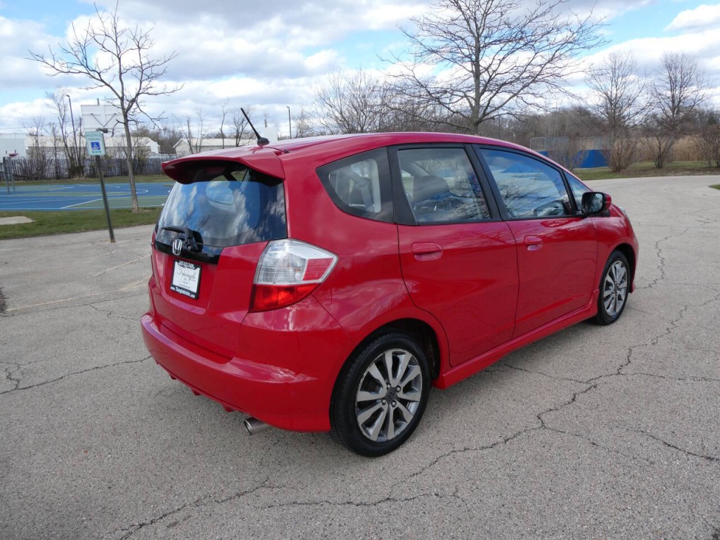 2013 Honda Fit Image 5