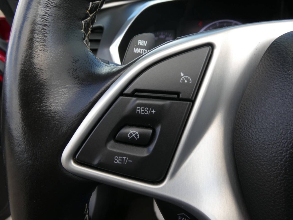 2014 Chevrolet Corvette Image 21