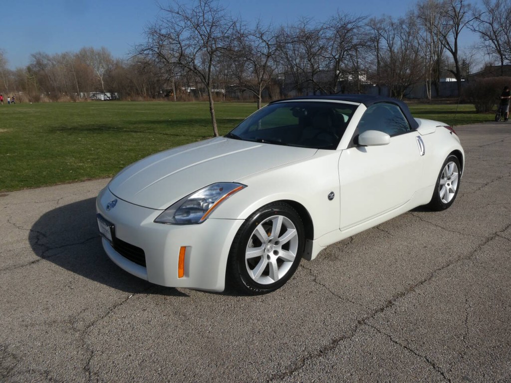 2005 Nissan 350Z Image 25