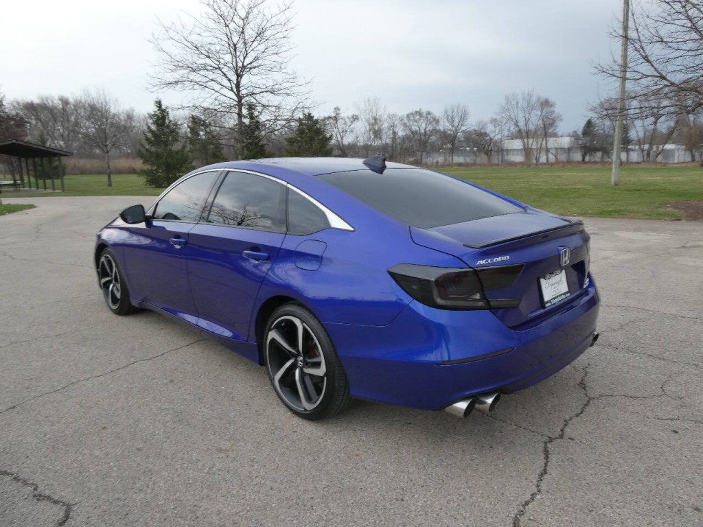 2021 Honda Accord Image 7