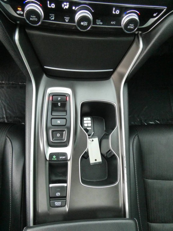 2021 Honda Accord Image 20