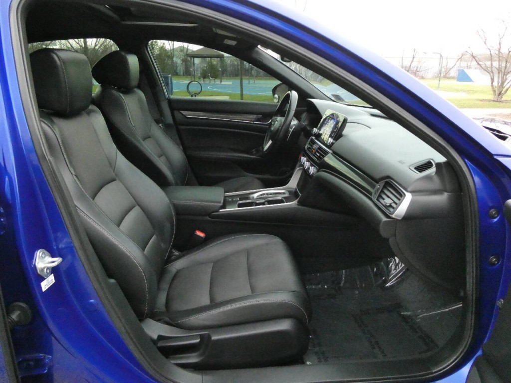 2021 Honda Accord Image 30