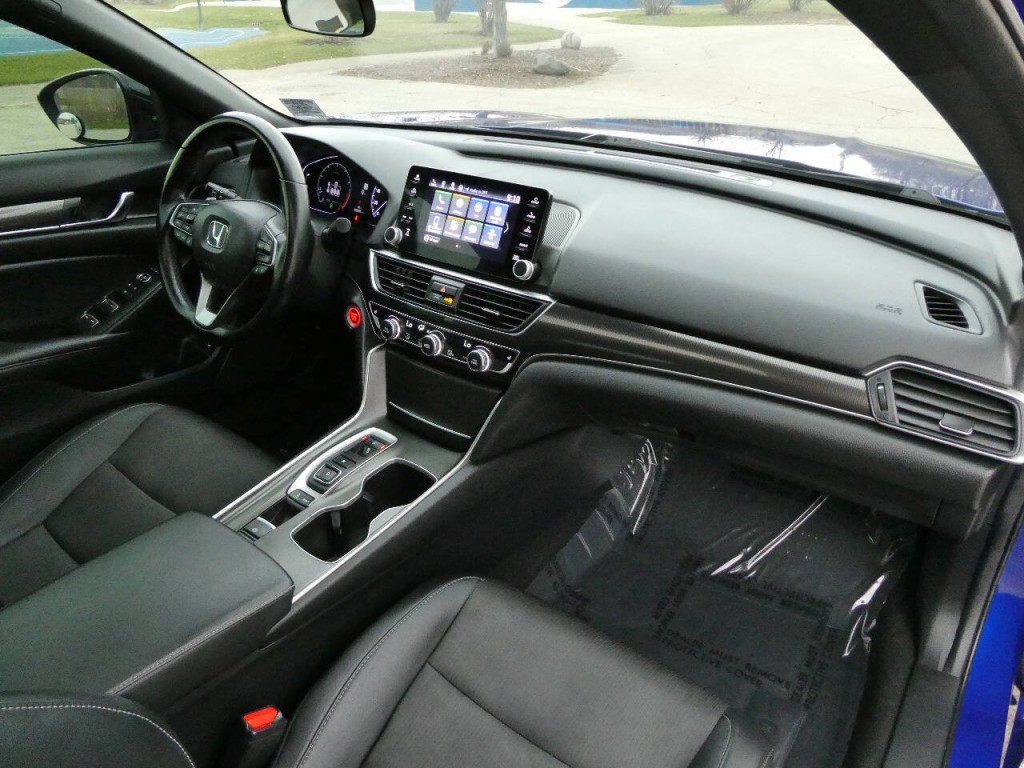 2021 Honda Accord Image 31