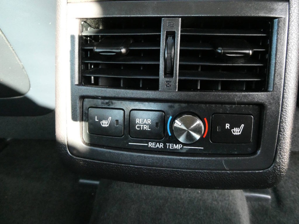 2017 Toyota Avalon Image 31