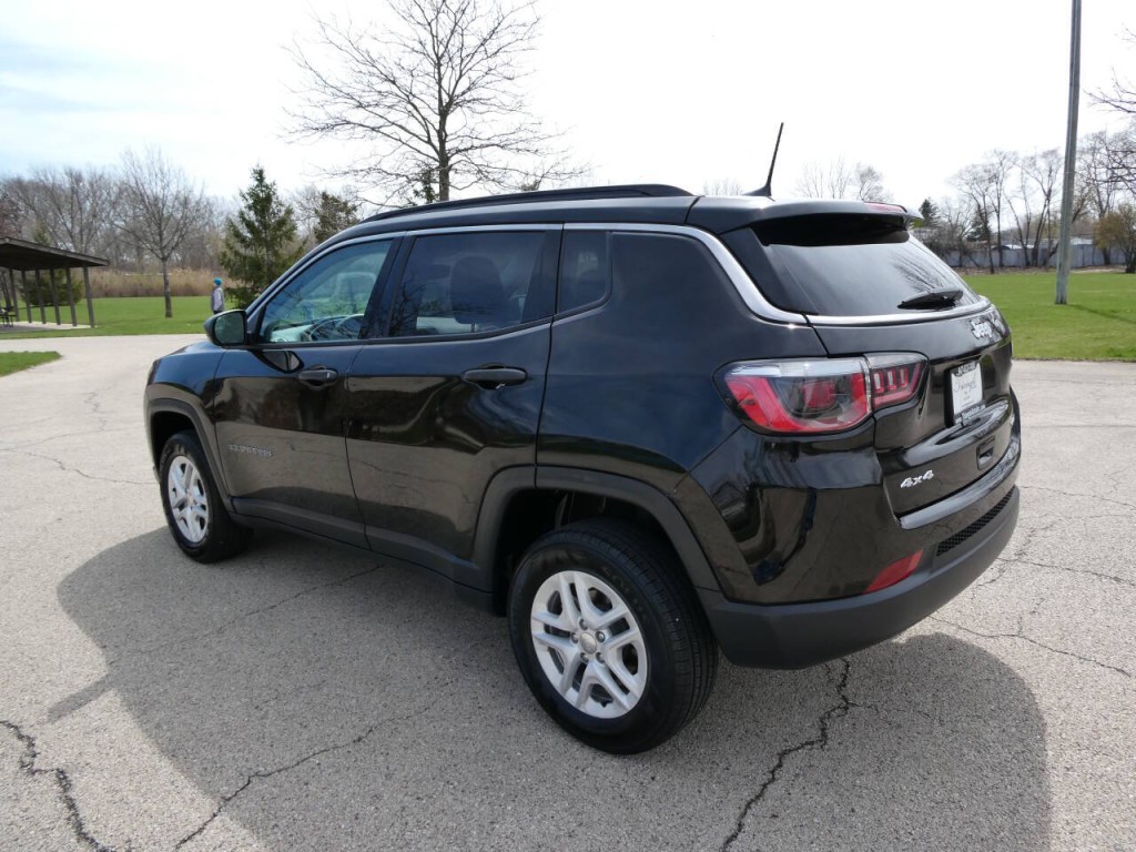 2019 Jeep Compass Image 7