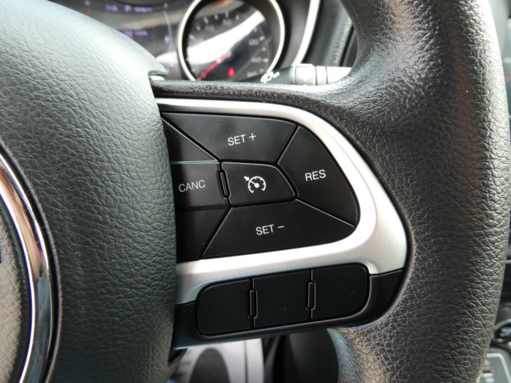 2019 Jeep Compass Image 13
