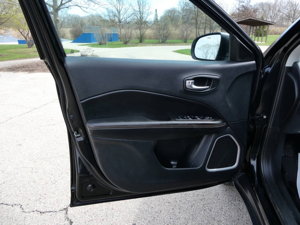 2019 Jeep Compass Image 23