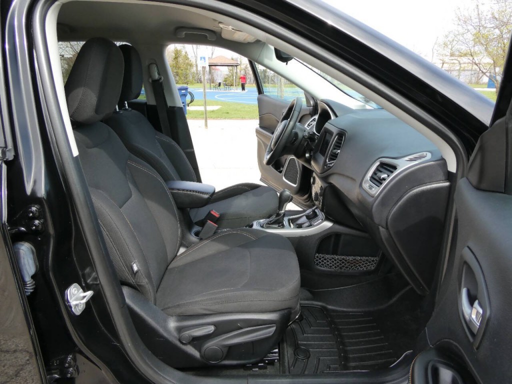 2019 Jeep Compass Image 28