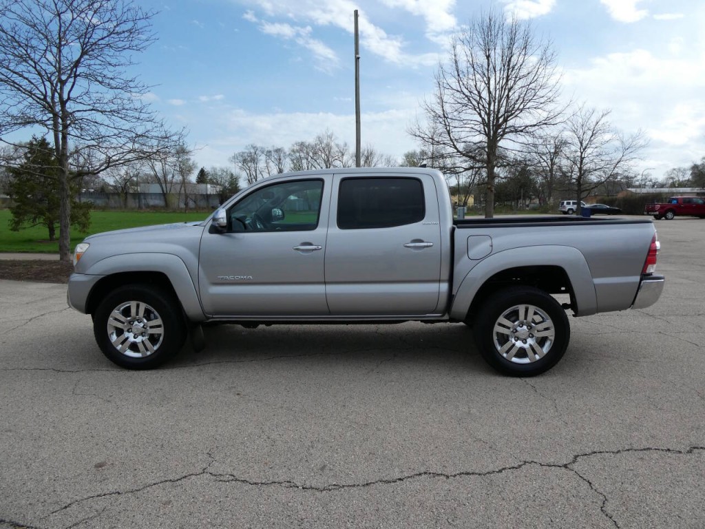2014 Toyota Tacoma Image 8