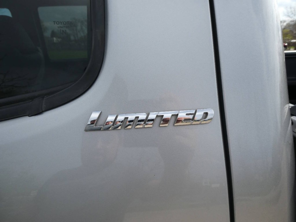 2014 Toyota Tacoma Image 36