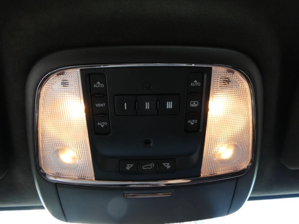 2014 Jeep Grand Cherokee Image 25
